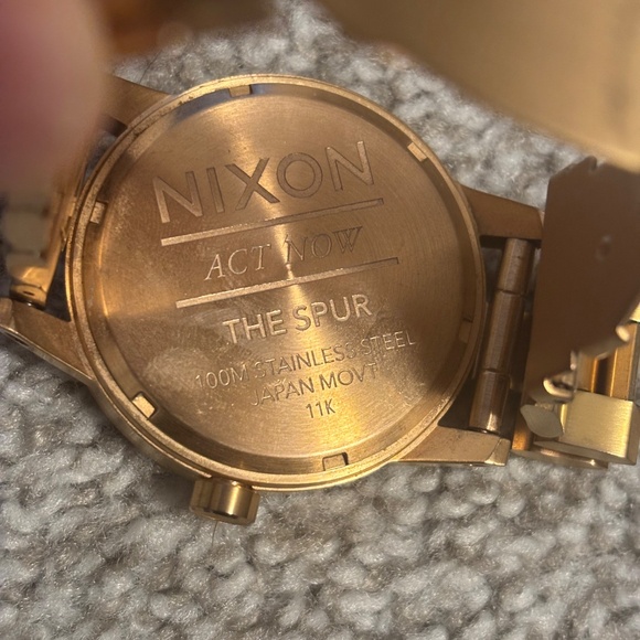 Nixon Spur Watch - Picture 2 of 6